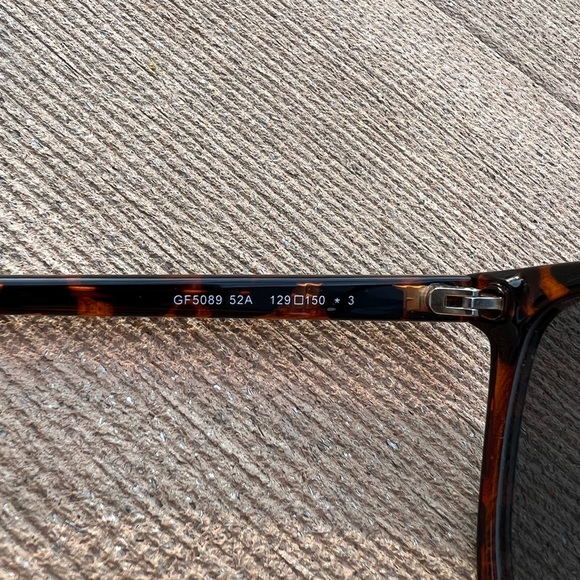 Guess sunglasses - Picture 4 of 4